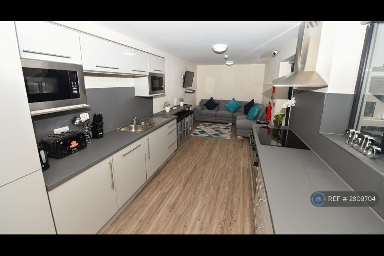 Room Moor Street in West Lancashire