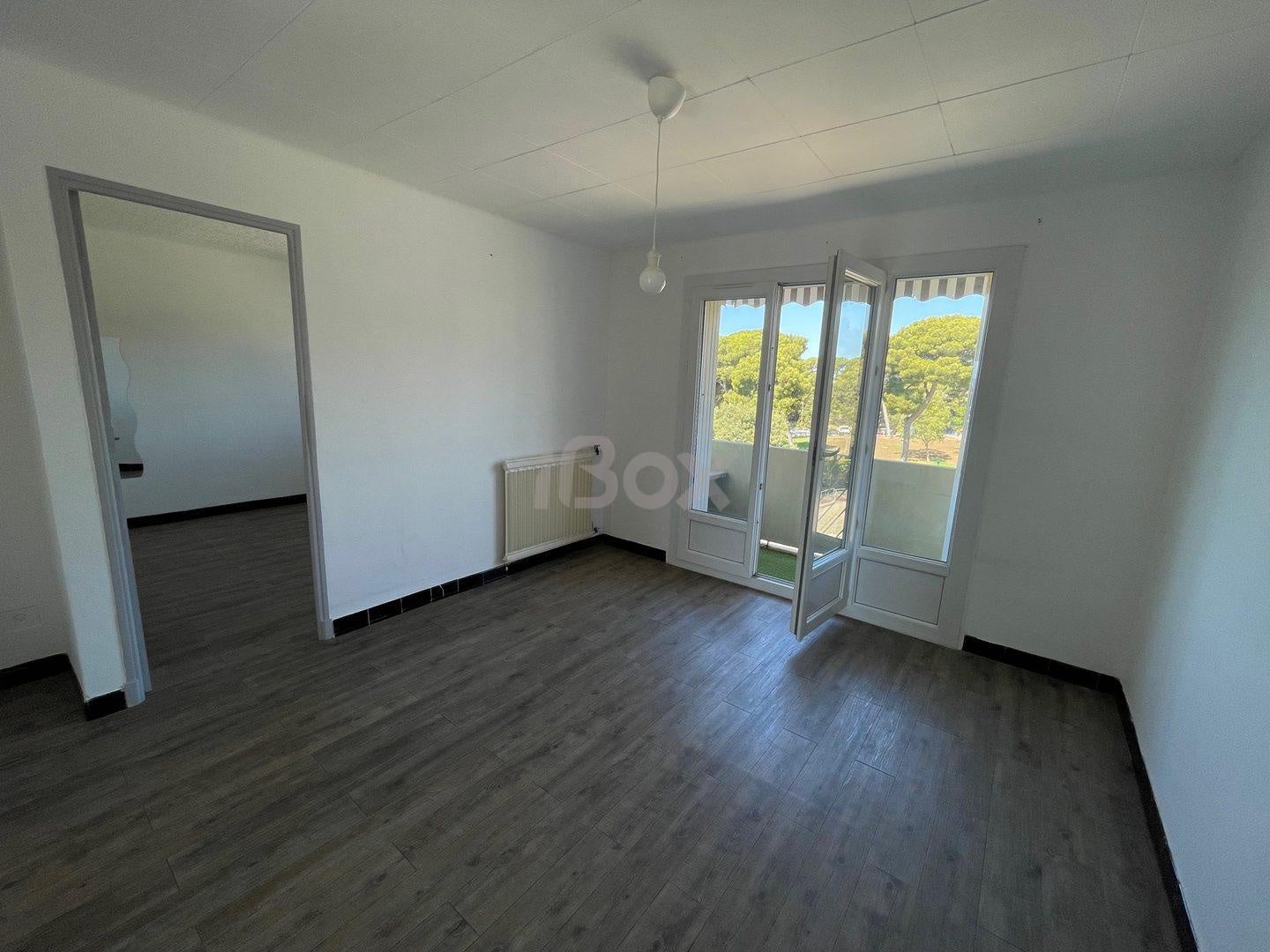 Flat Avenue des Lices in Toulon