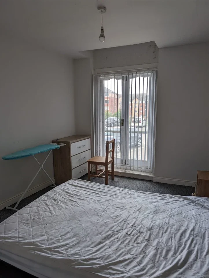 Flat Drewry Court in Derby