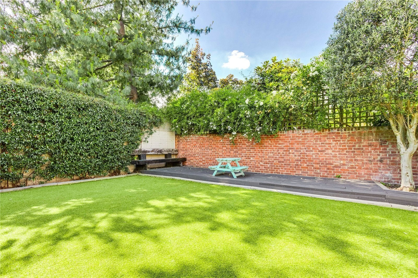 House Eglantine Road in Greater London