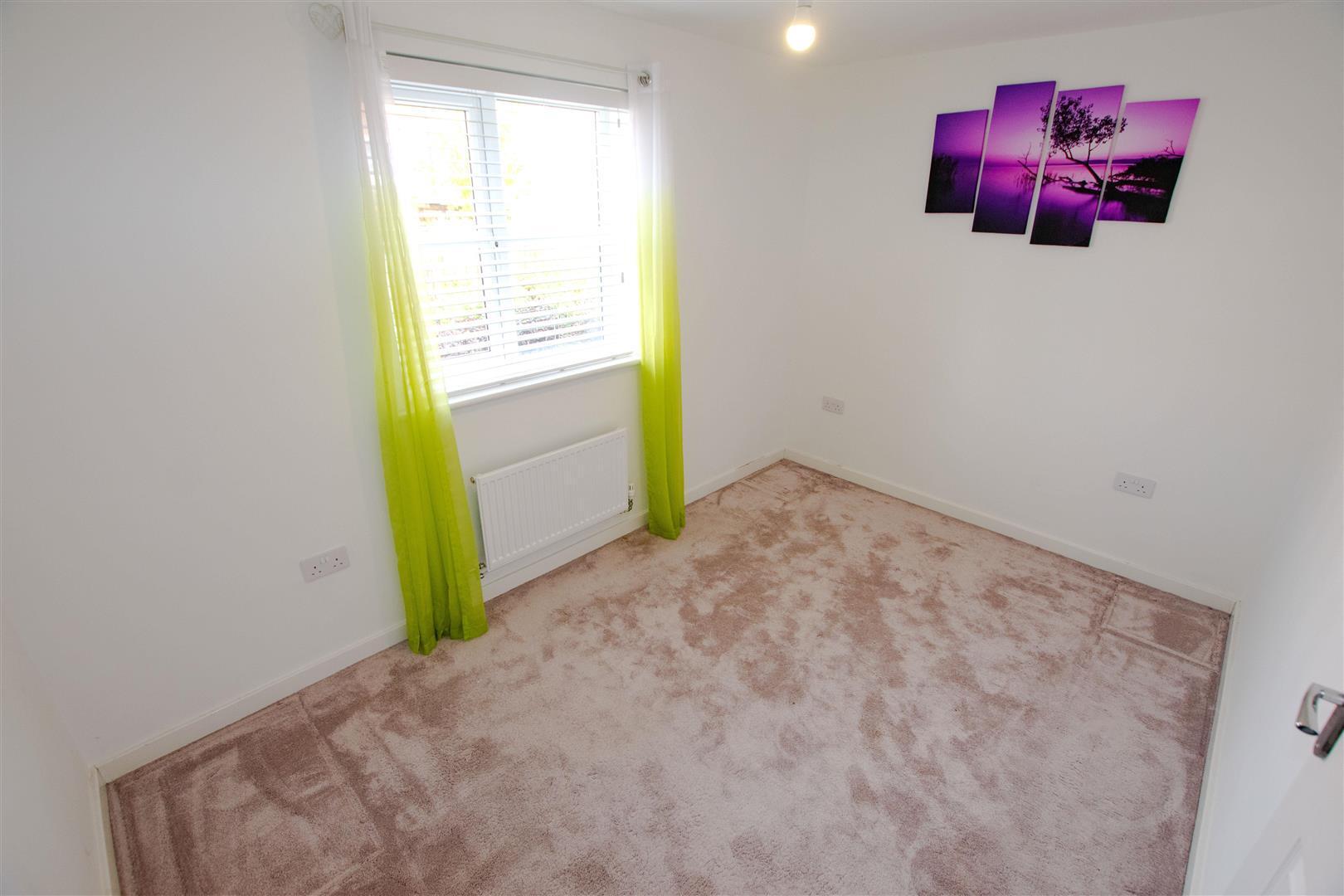 Flat Raddlebarn Road in Birmingham