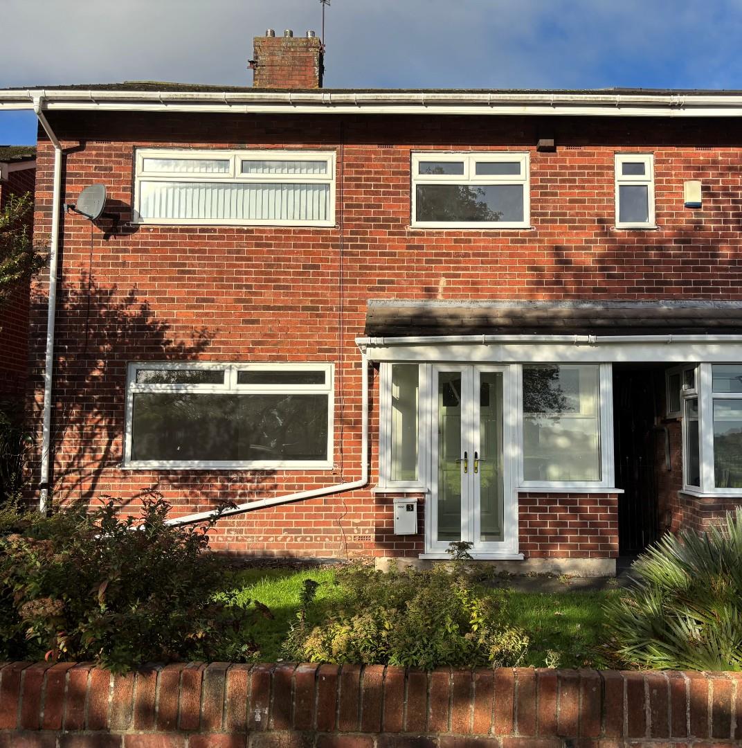 House Rydal Avenue in Crosby