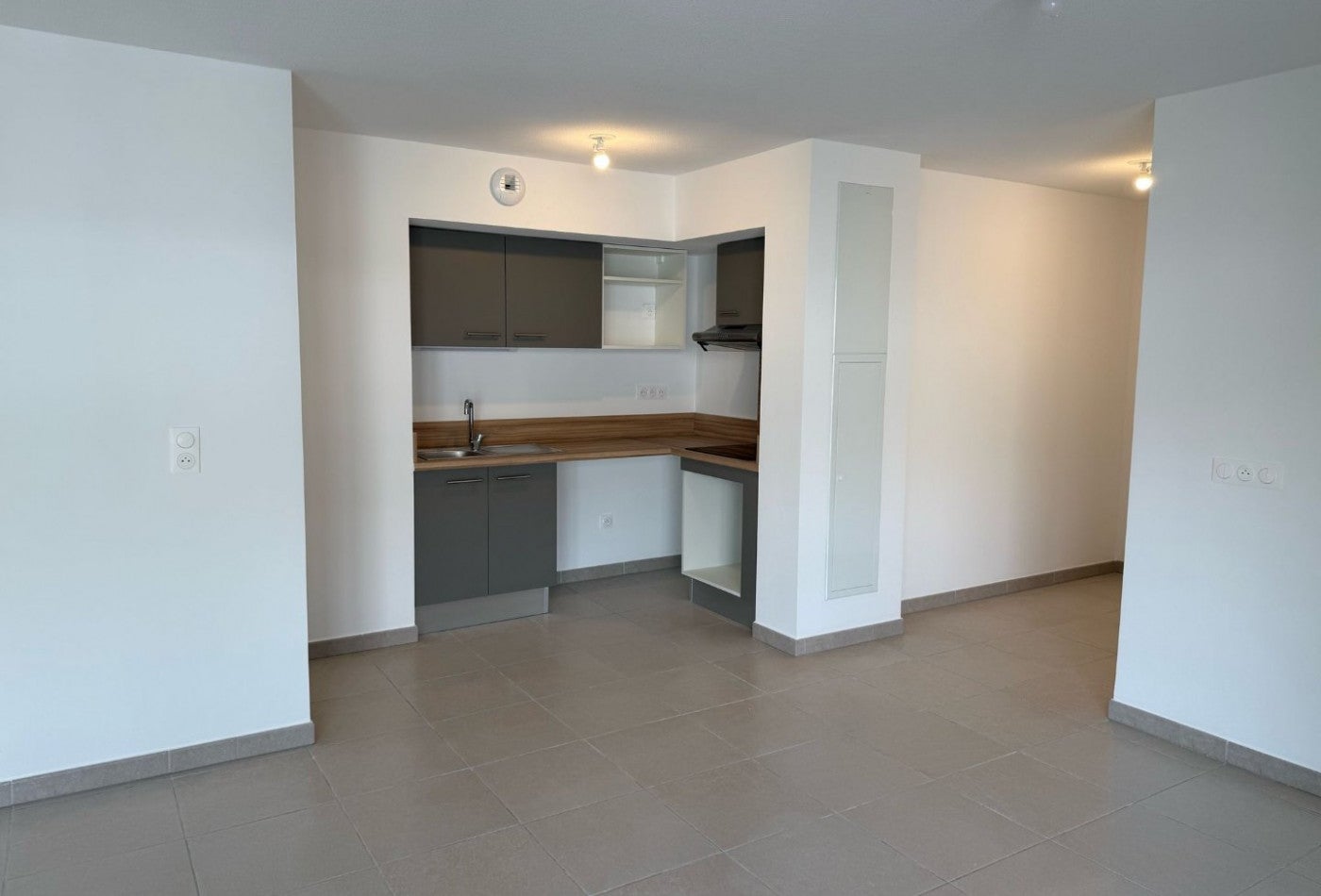 Appartement Rue Émilien Ronzas à Nîmes