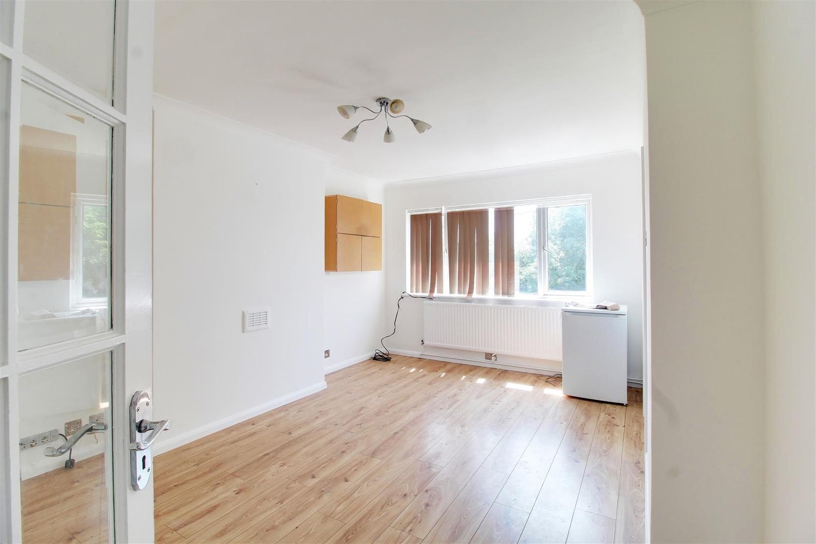 Flat Station Close in Welwyn Hatfield