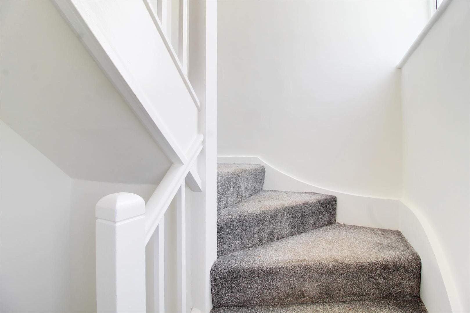Flat Station Close in Welwyn Hatfield