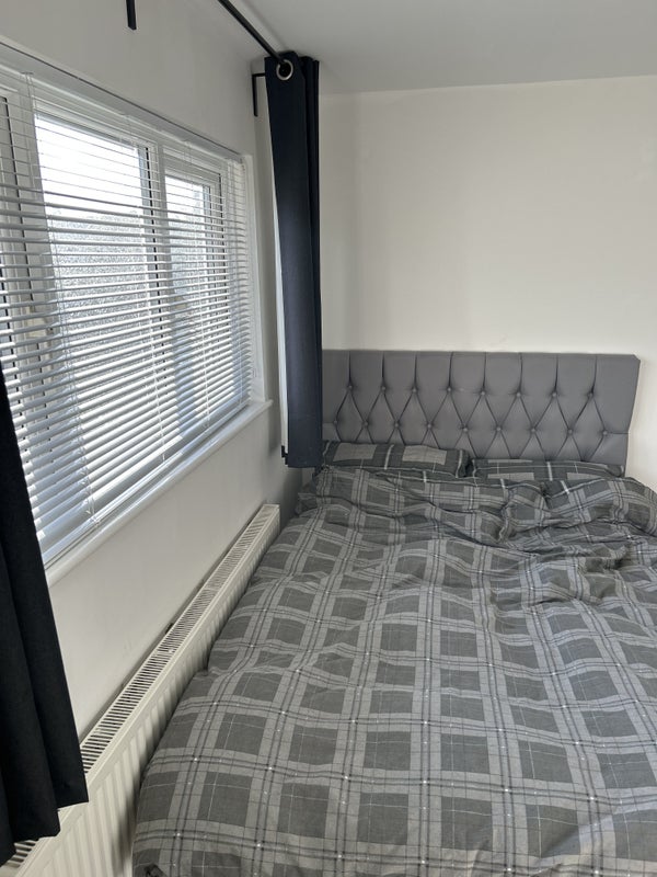 Room Gay Bowers in Basildon