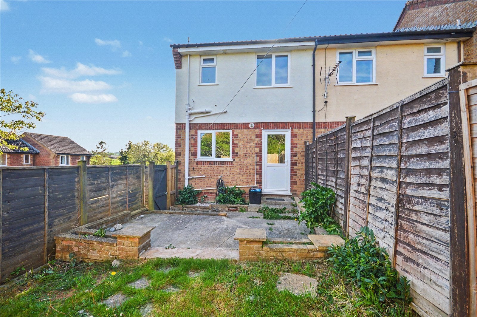 House Bryer Close in Bridgwater