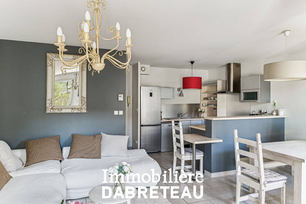 Appartement Avenue de la Gare à Albigny-sur-Saône
