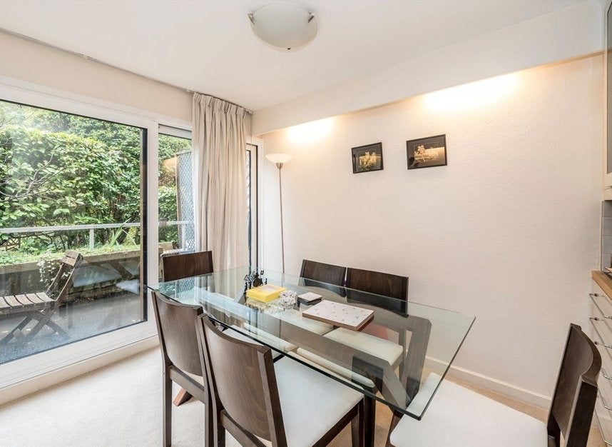 Flat Archery Close in City of Westminster