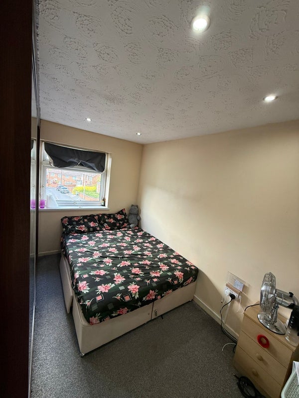 Room Harwood Street in Sandwell