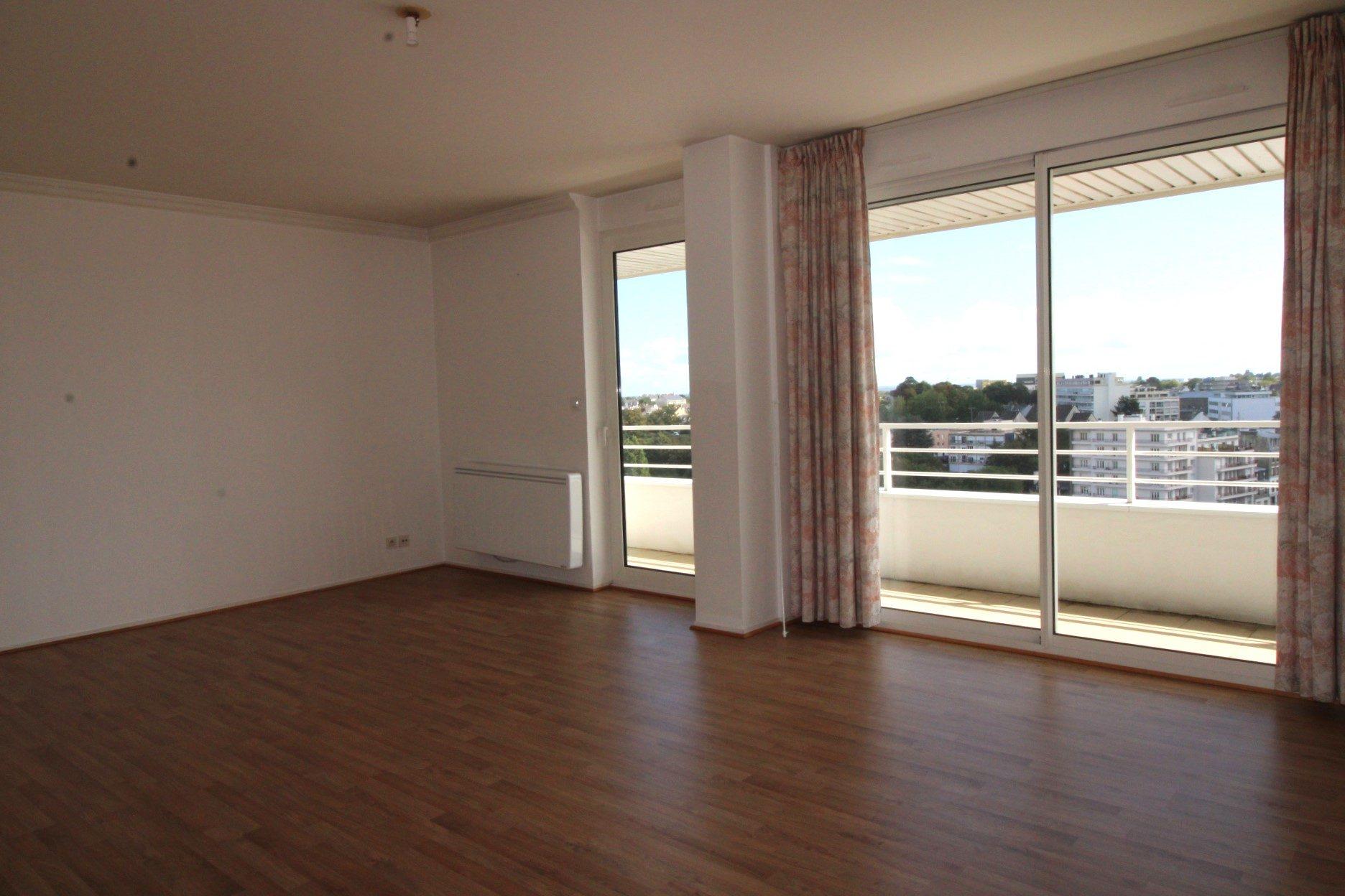 Flat Boulevard Waldeck-Rousseau in Saint-Brieuc
