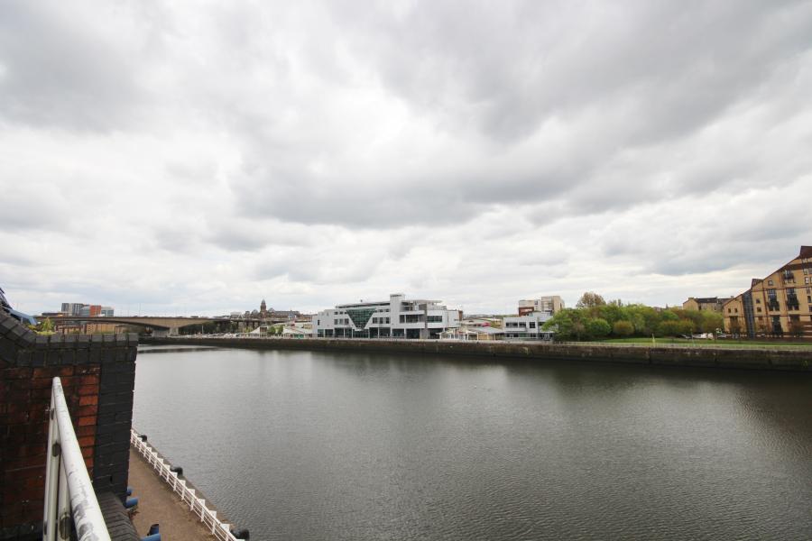 Flat Clyde Walkway in Glasgow