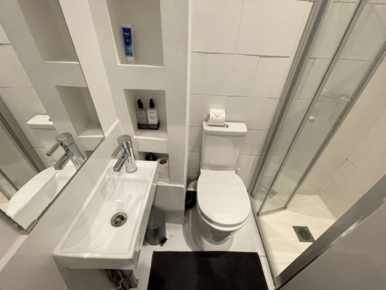 Flat Greatorex Street in Greater London
