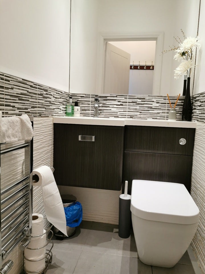 Room Becmead Avenue in Greater London