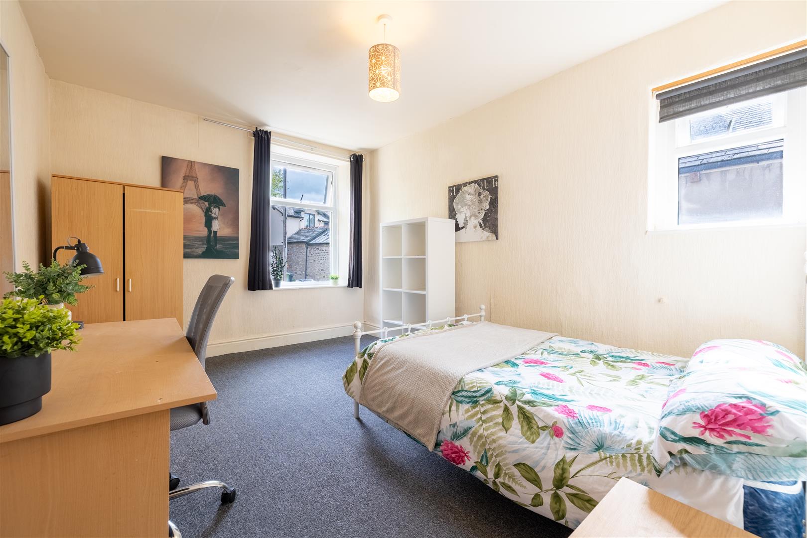 Flat Scotforth Road in Lancaster