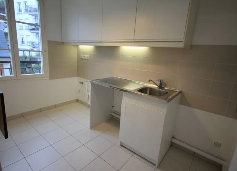 Appartement Allée des Airelles à Le Plessis-Robinson