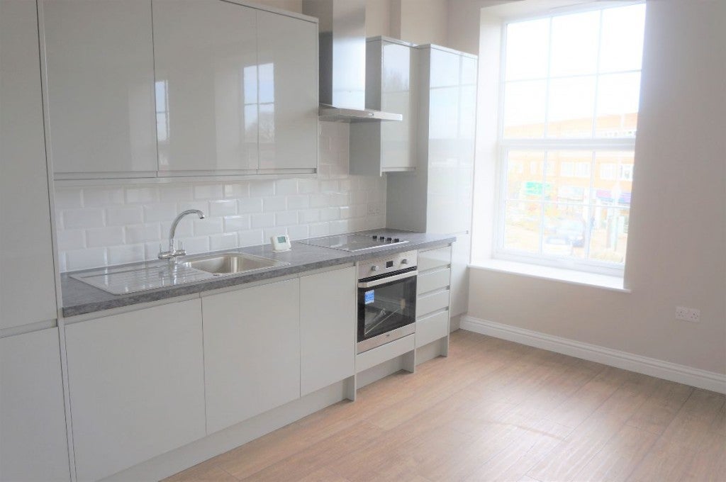 Flat Sheephouse Way in Greater London