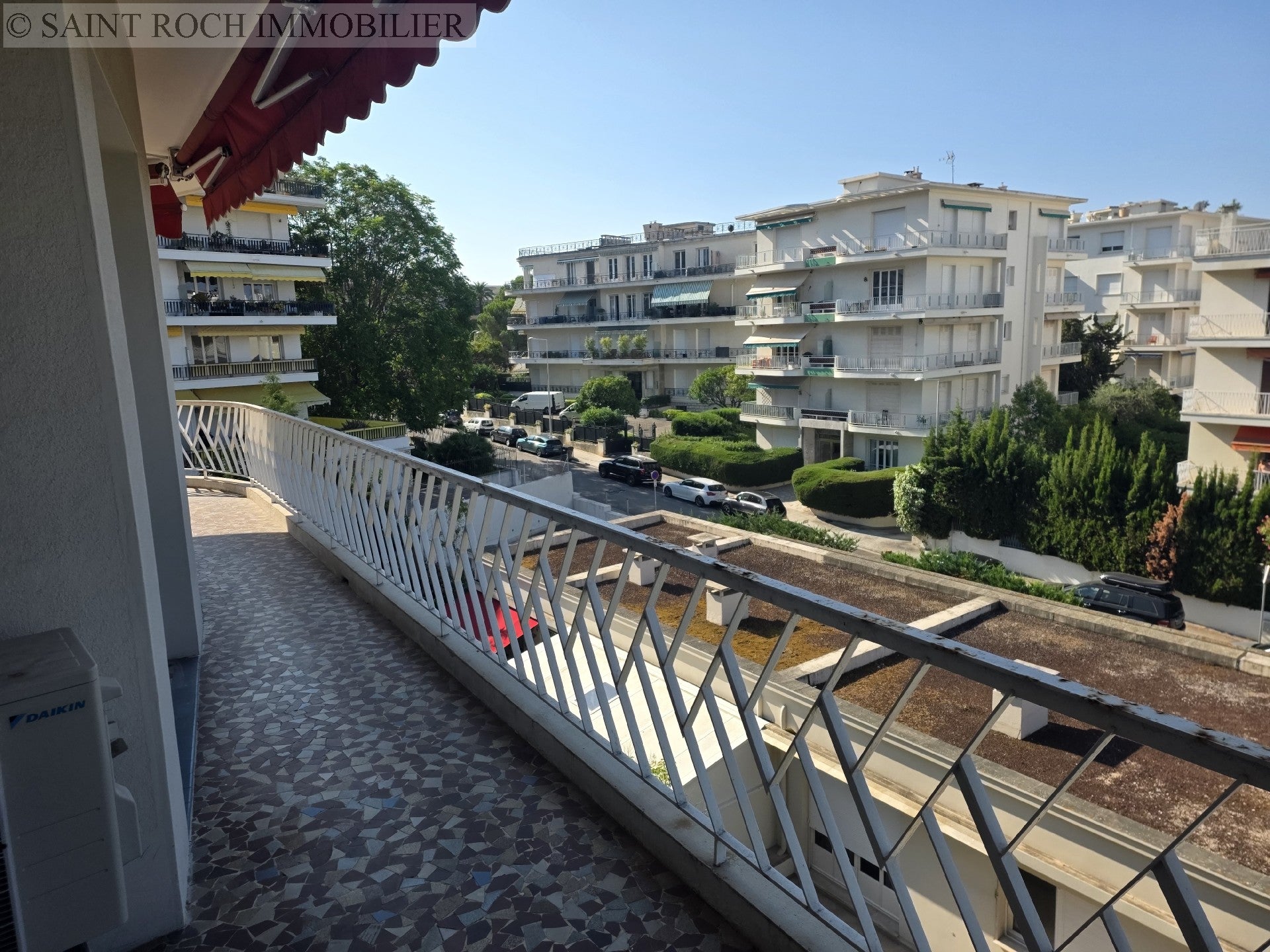 Flat Avenue des Arènes de Cimiez in Nice