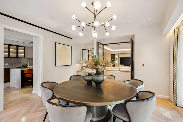 Flat Brompton Road in Greater London