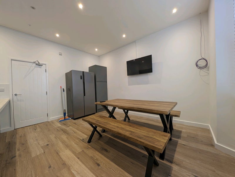 Room Walliscote Road in Weston-super-Mare