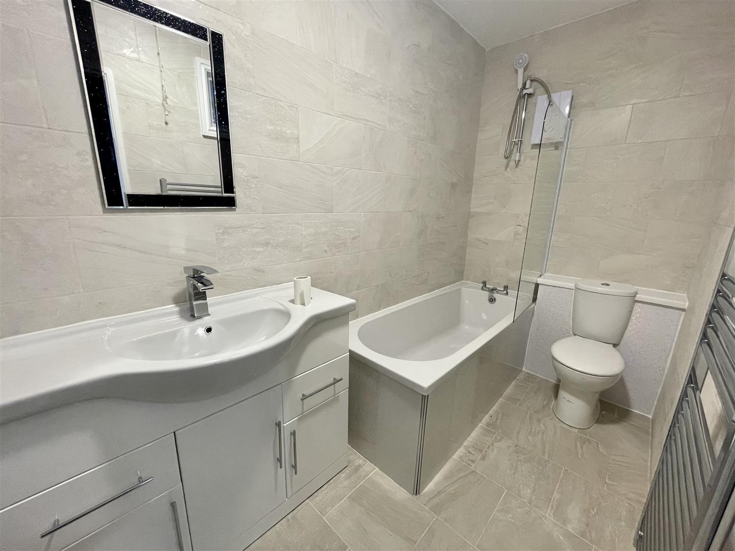 Flat Addison Close in Newcastle upon Tyne