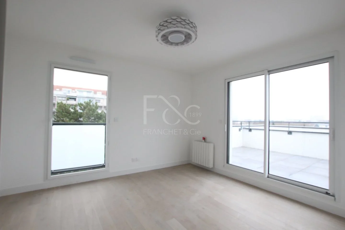 Flat Rue Carnot in Bron