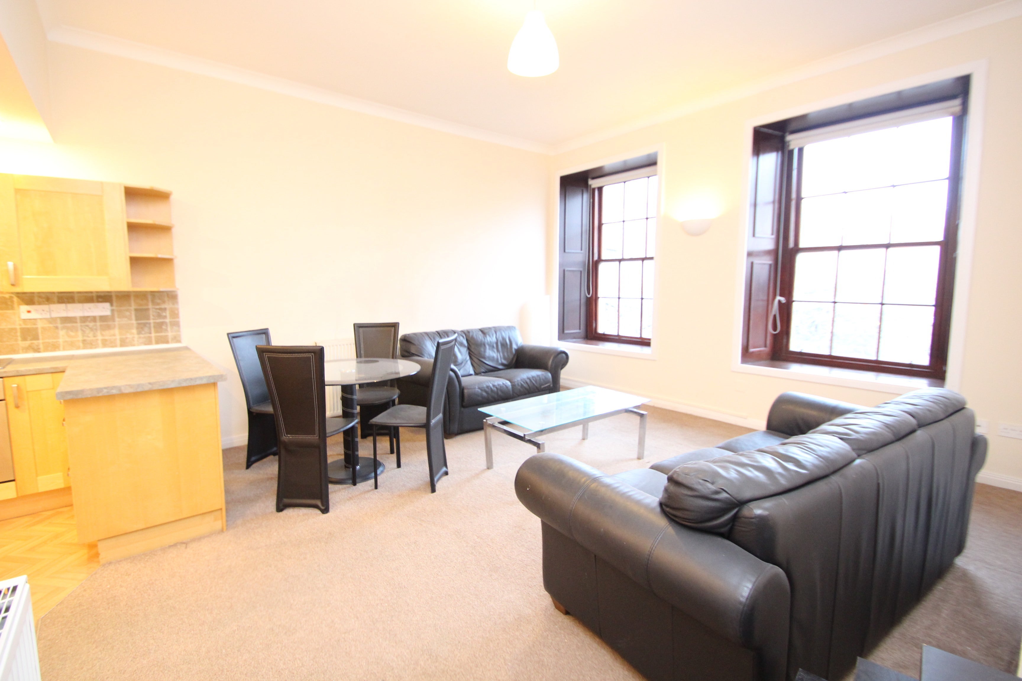 Flat Candleriggs in Glasgow