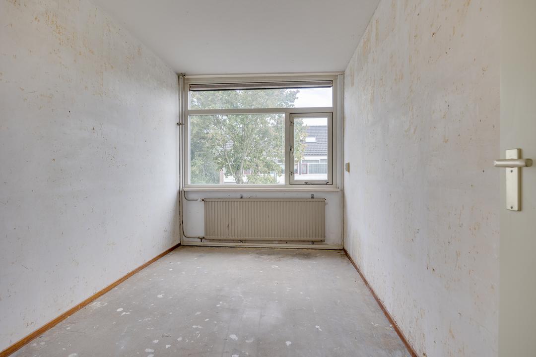 Tussenwoning te koop: Ploegschaar 24, Leusden