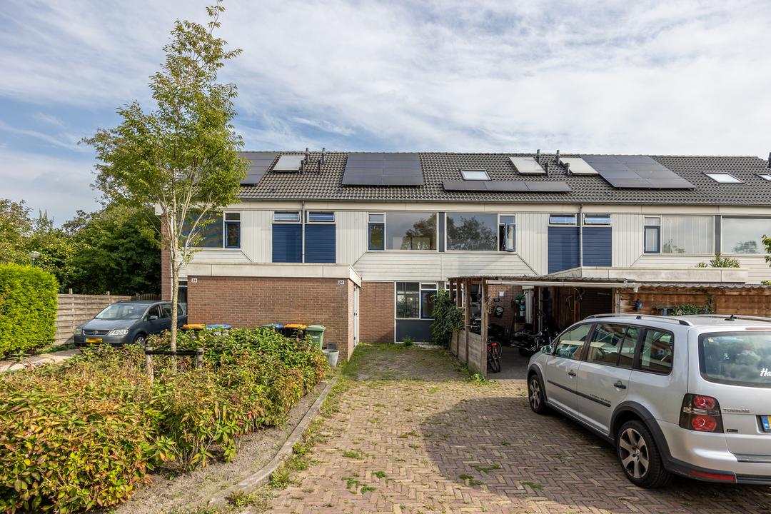 Tussenwoning te koop: Ploegschaar 24, Leusden