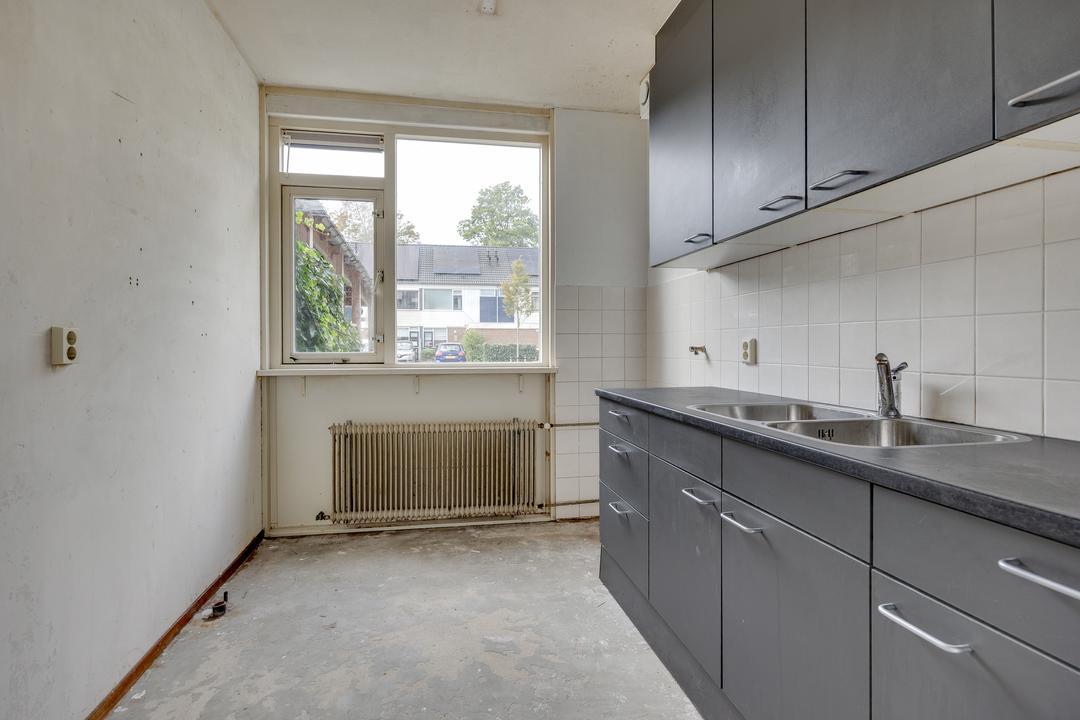 Tussenwoning te koop: Ploegschaar 24, Leusden