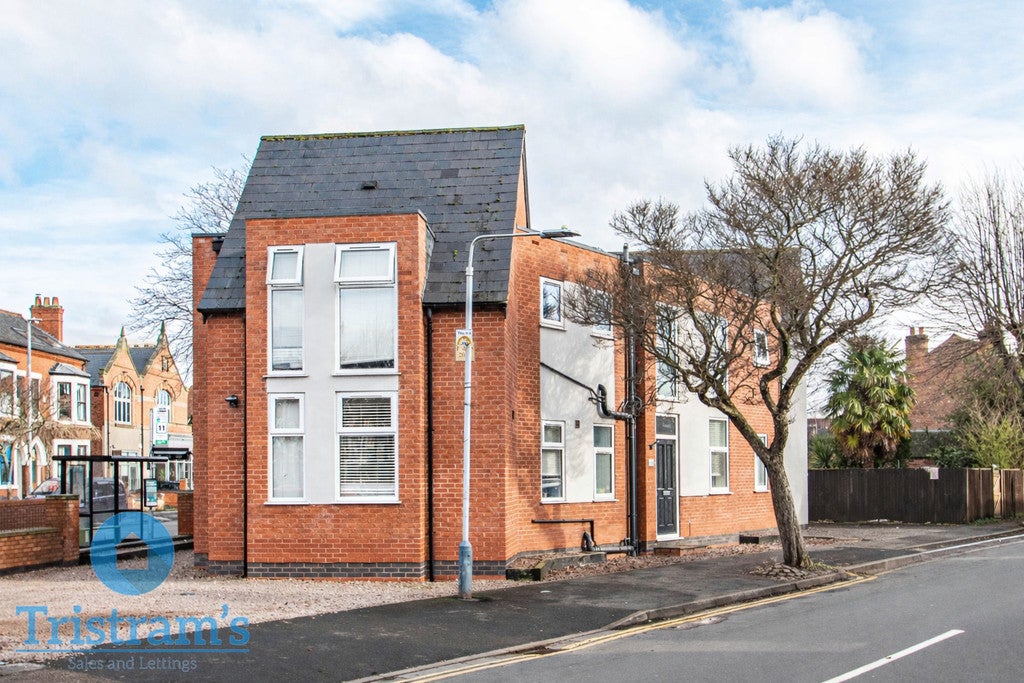 Room Lenton Road in Nottingham
