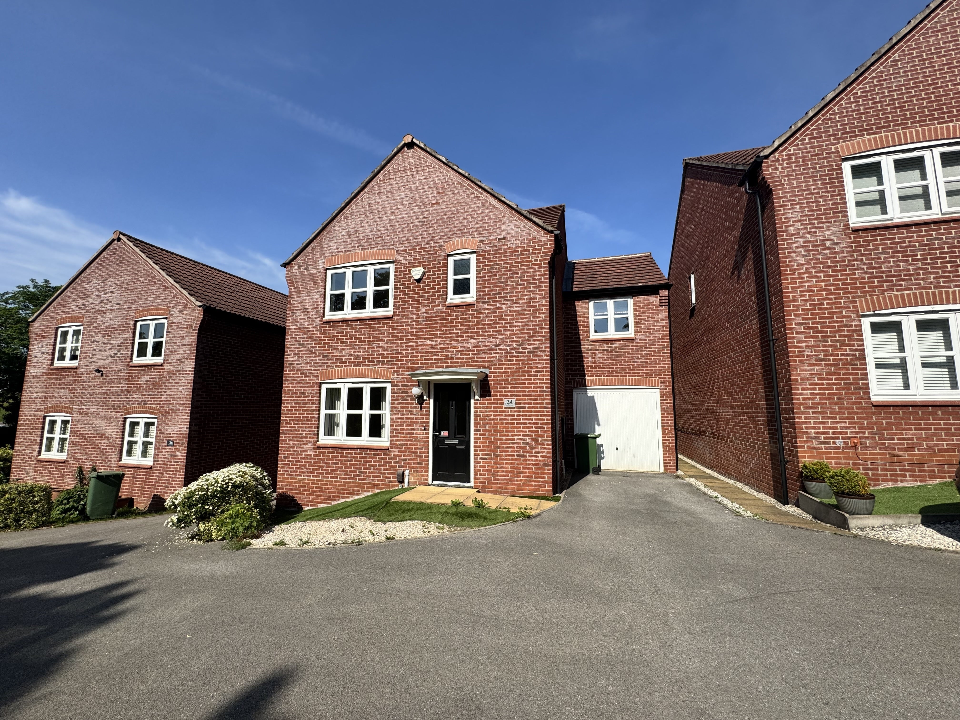 House Debdale Way in Mansfield Woodhouse