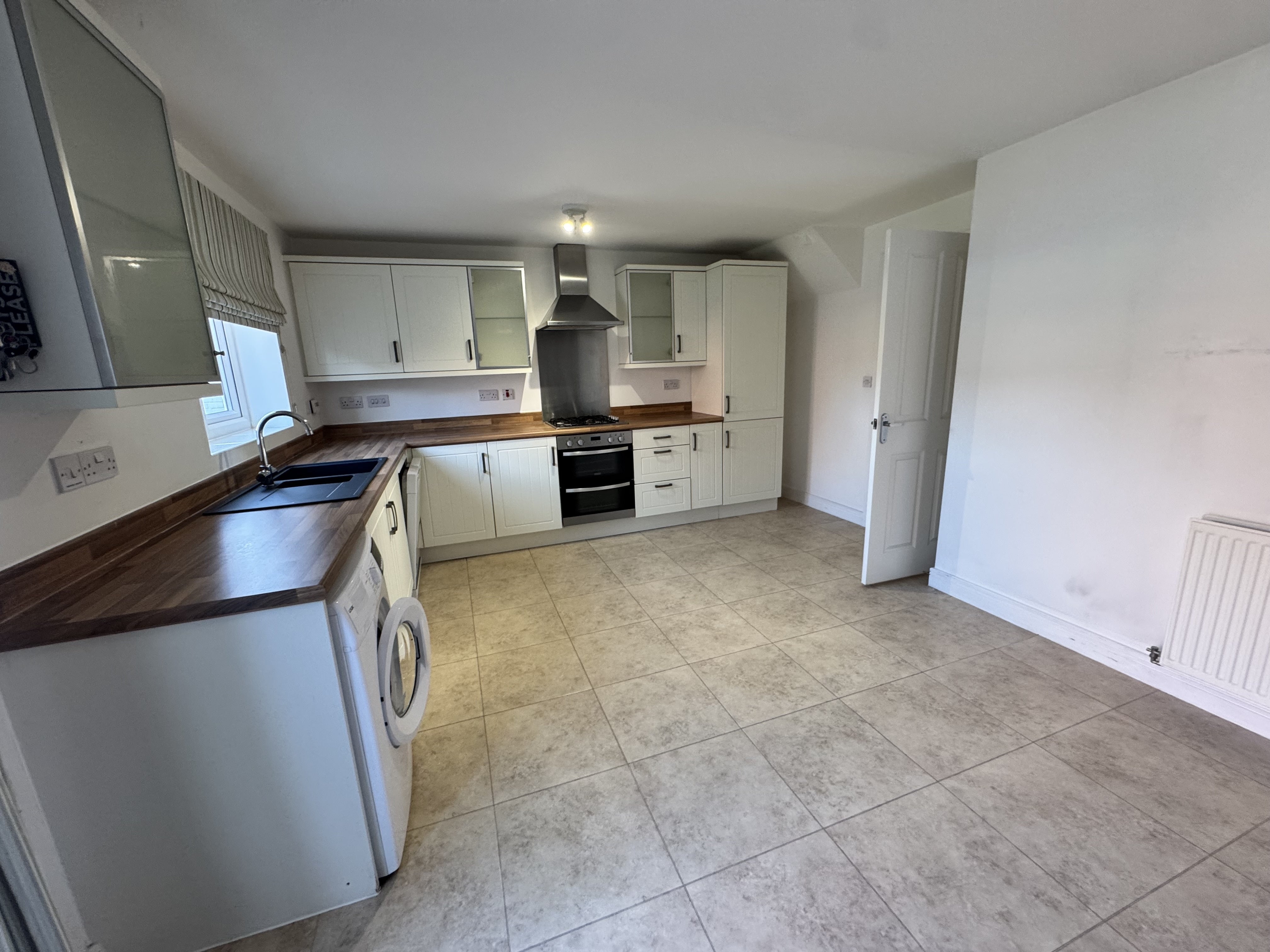 House Debdale Way in Mansfield Woodhouse