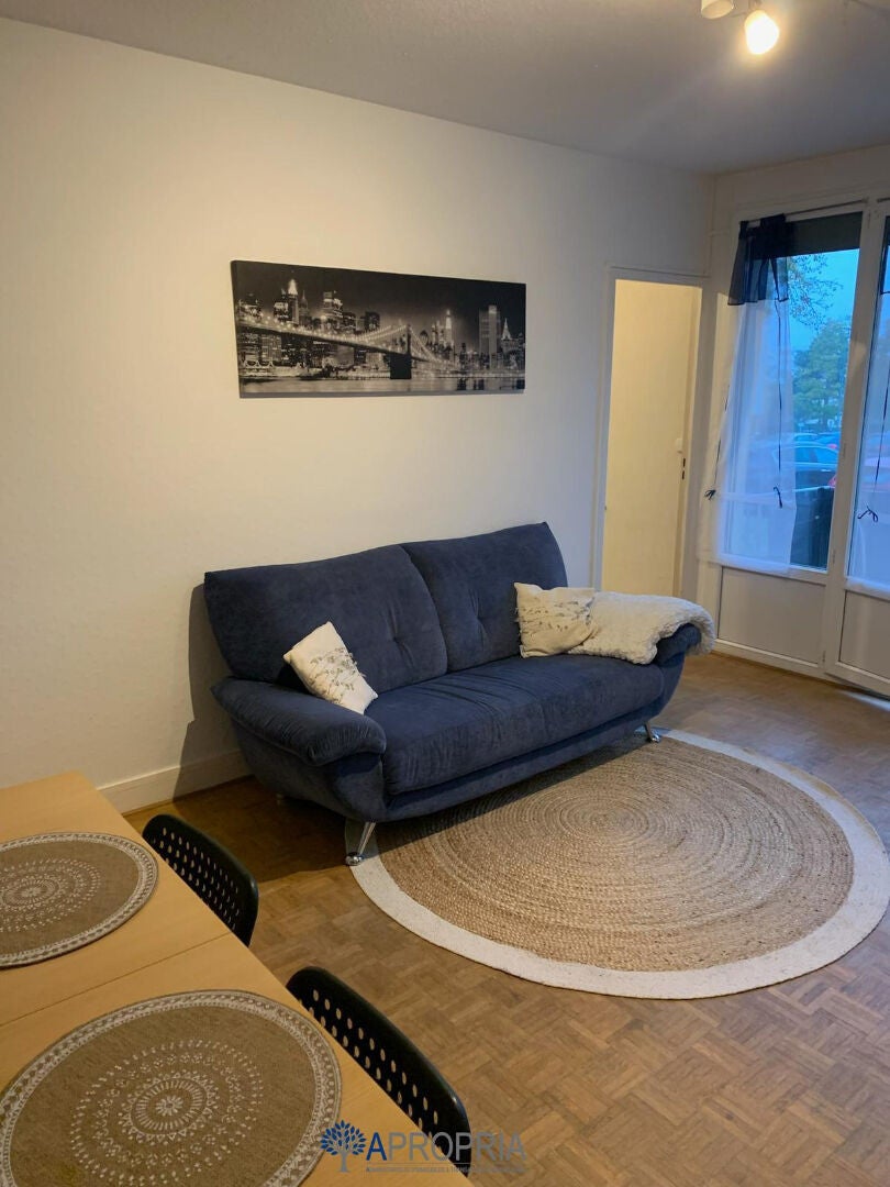 Chambre Av De La 1ere Armee Francaise à Dijon