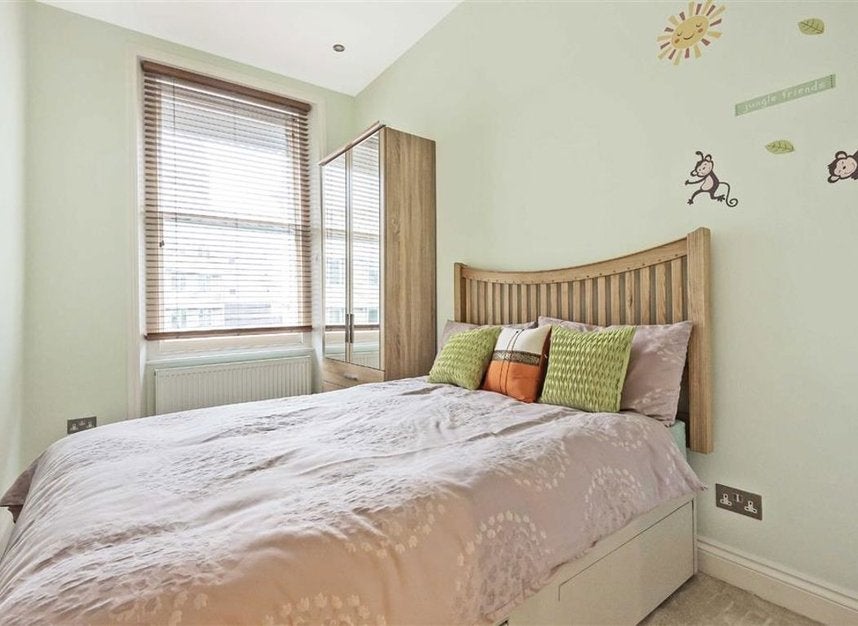 Flat Grenville Place in Greater London
