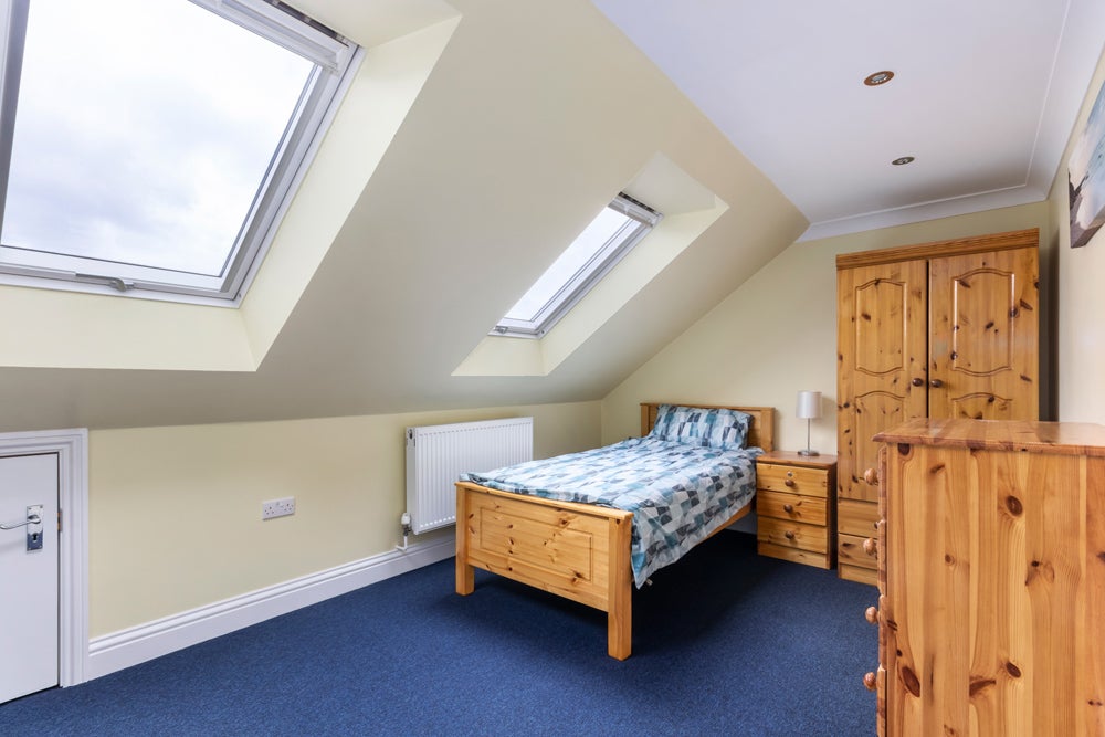 Flat Durnsford Road in Greater London
