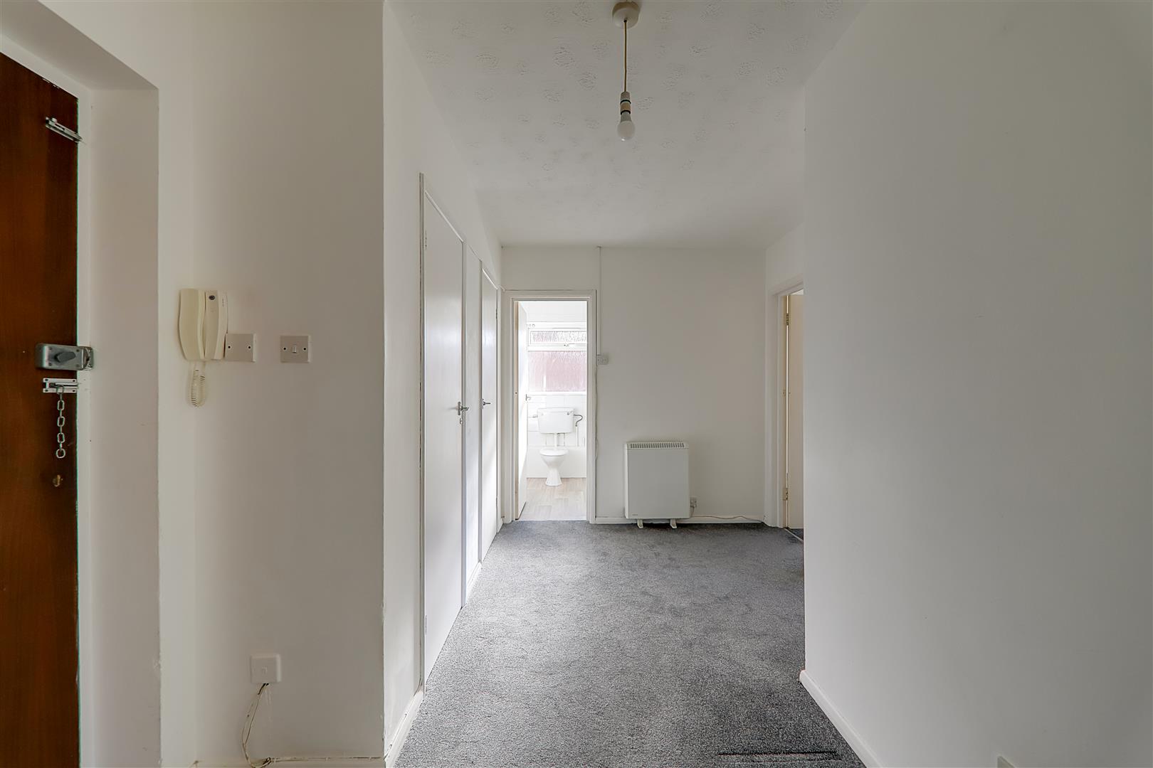 Flat Downview Road in Worthing