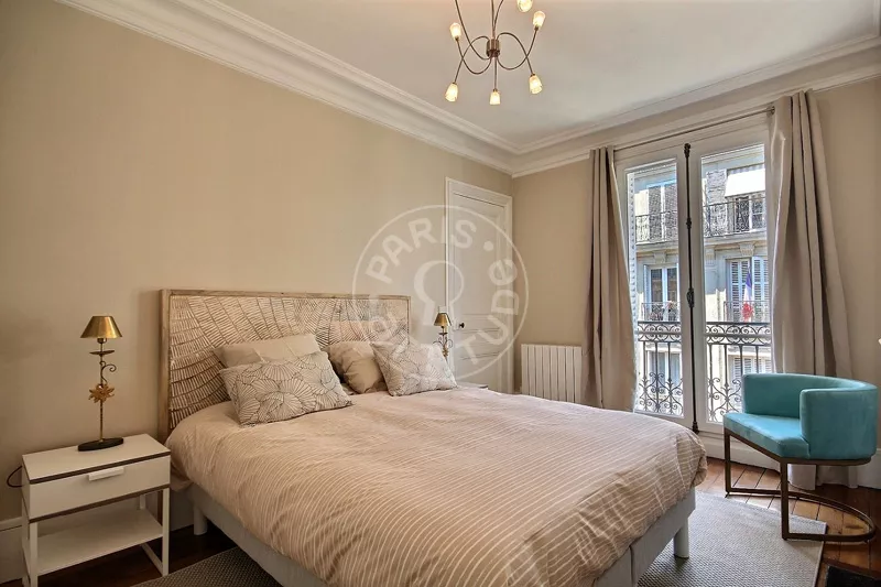 Appartement Rue du Printemps à Paris