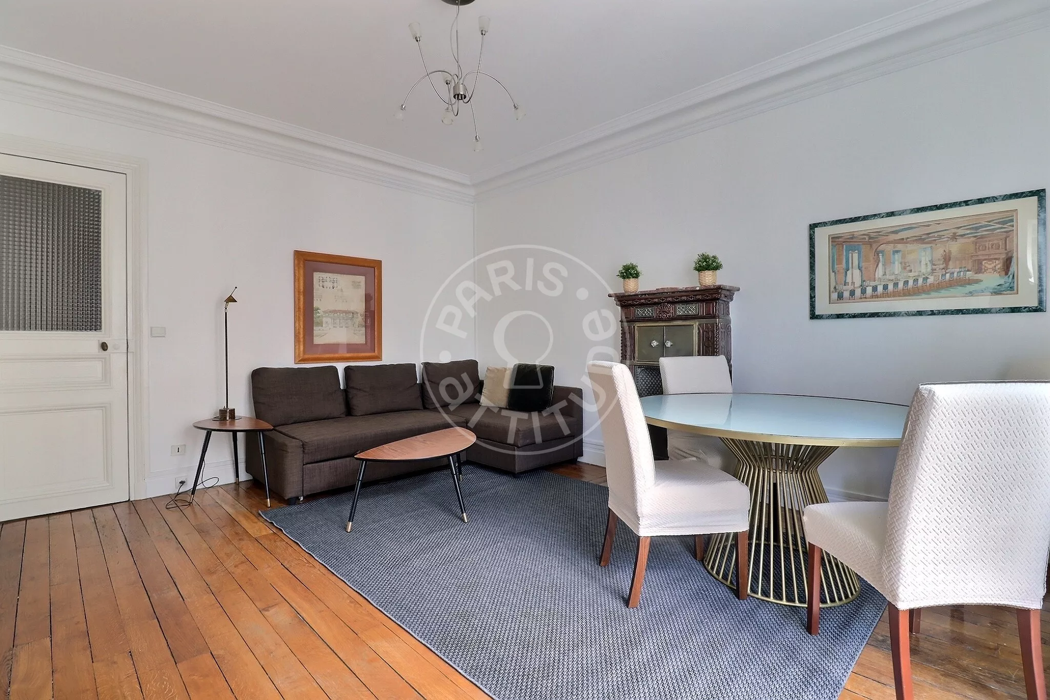 Appartement Rue du Printemps à Paris