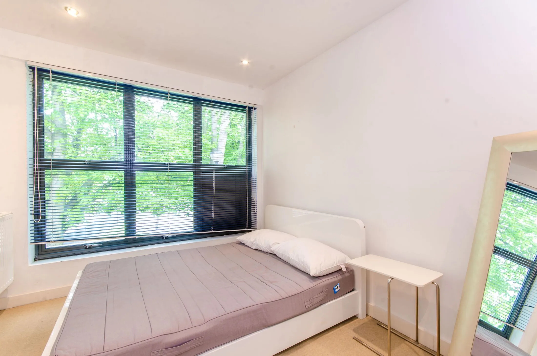 House Paradise Passage in Greater London