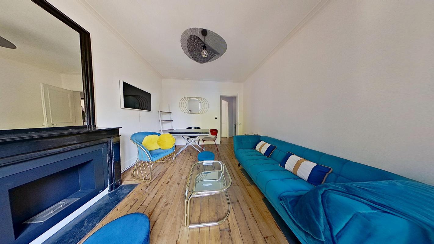 Flat Boulevard de Clichy in Paris