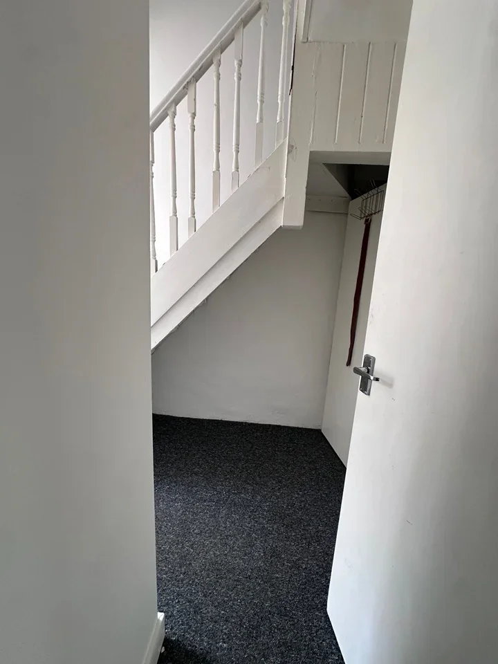 House Hunter Road in Greater London