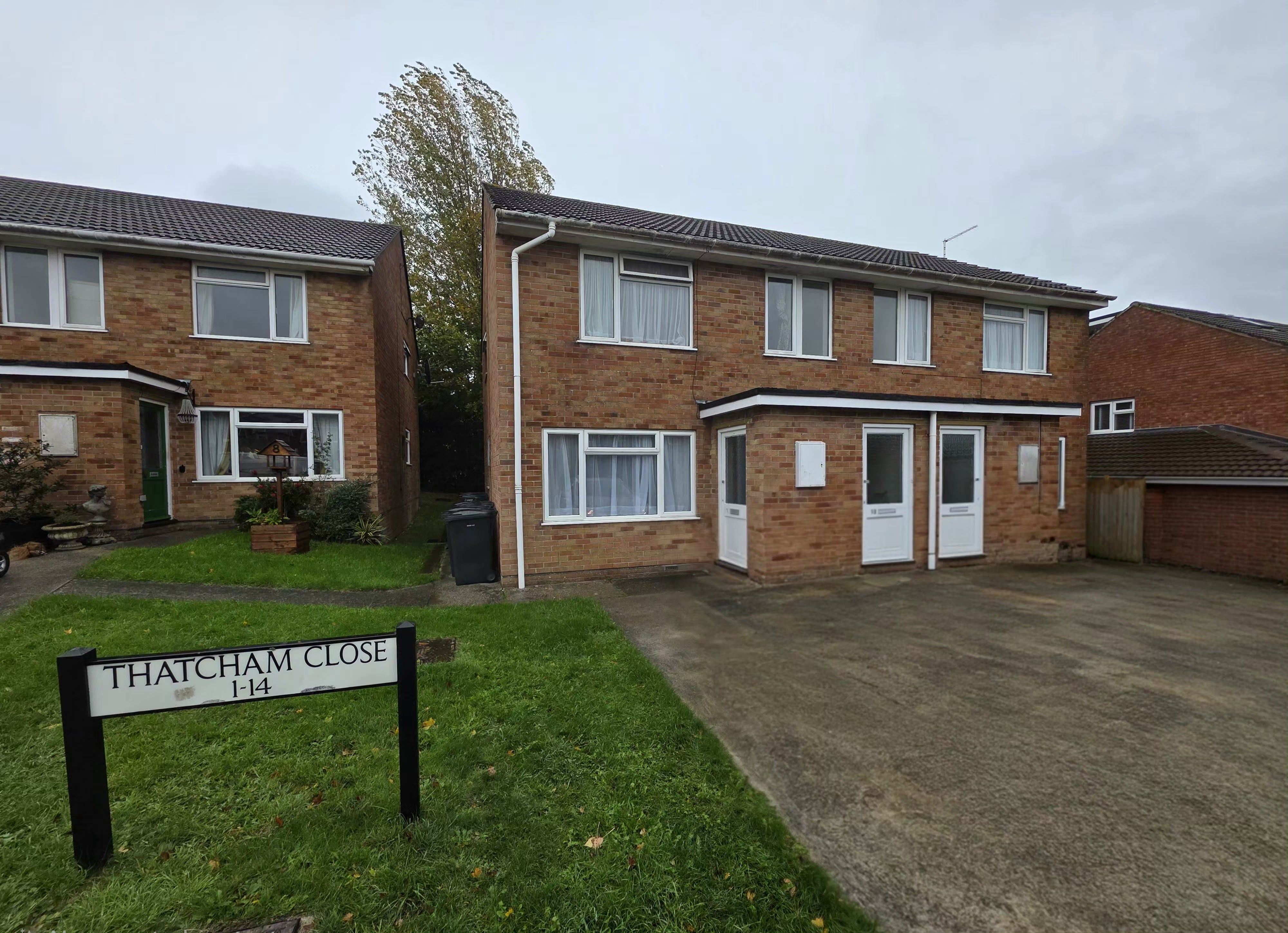 Flat Thatcham Close in Yeovil
