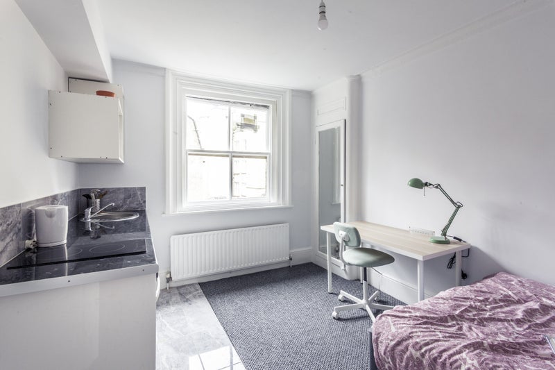 Room Rupert Street in City of Westminster