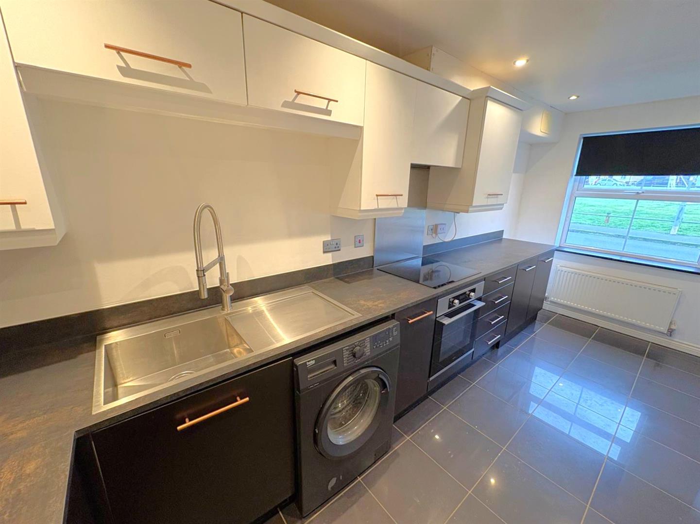 House Siskin Close in Corby