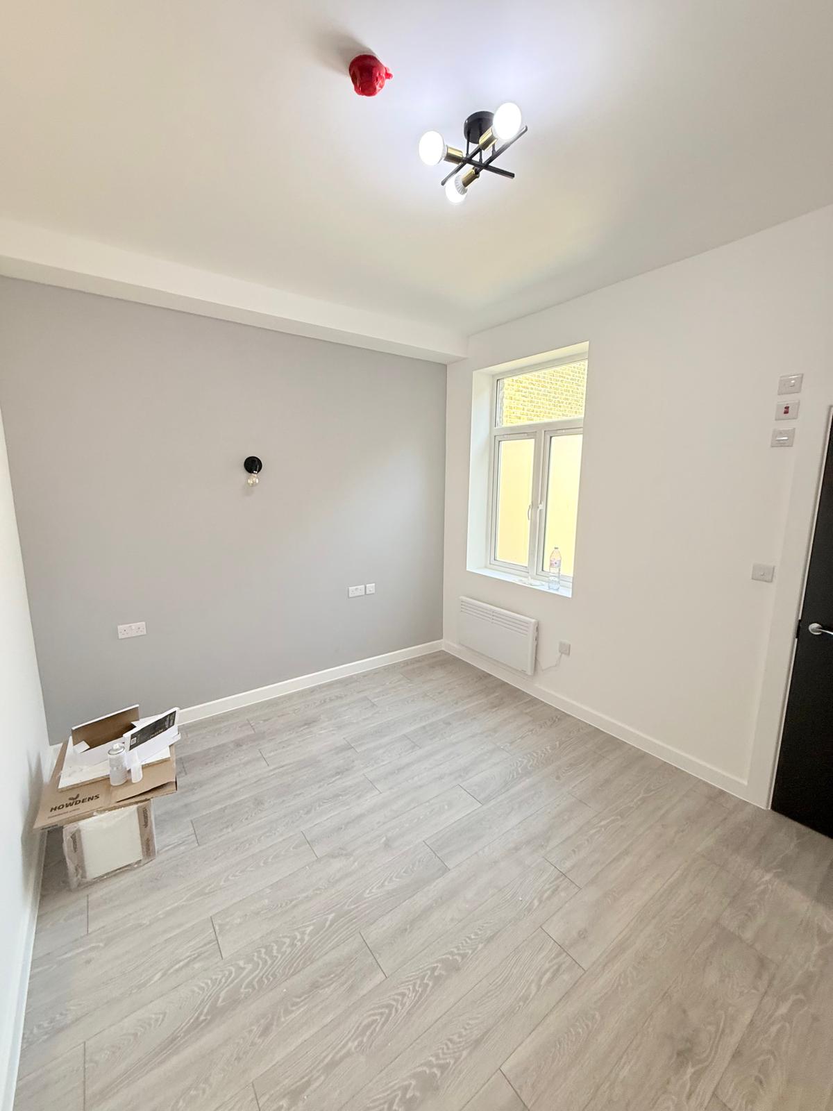 Room Upper Clapton Road in Greater London
