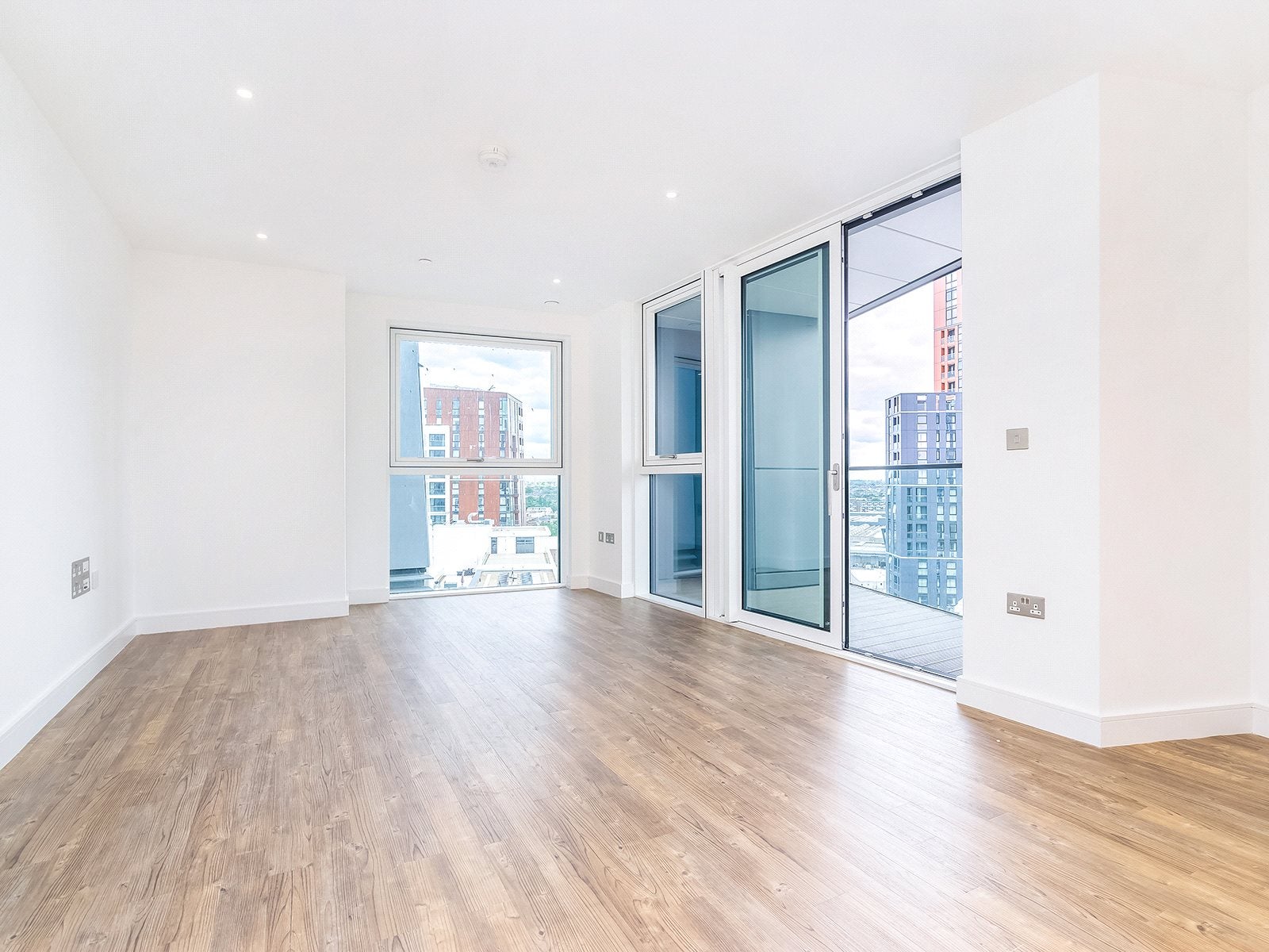 Flat Wandsworth Road in Greater London
