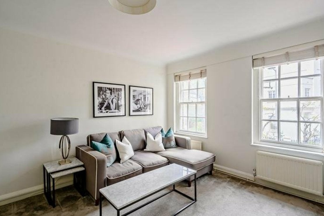 Flat Fulham Road in Greater London