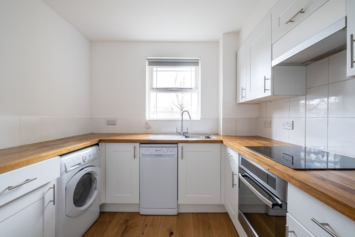 Flat John Archer Way in Greater London