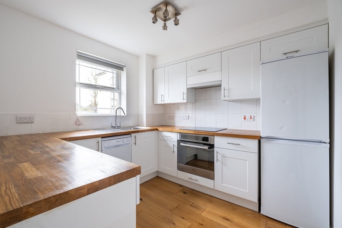 Flat John Archer Way in Greater London